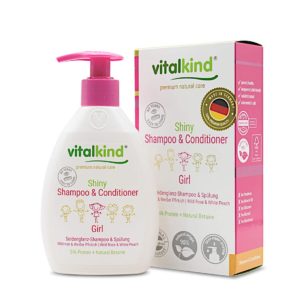 Shiny Shampoo & Conditioner Girl